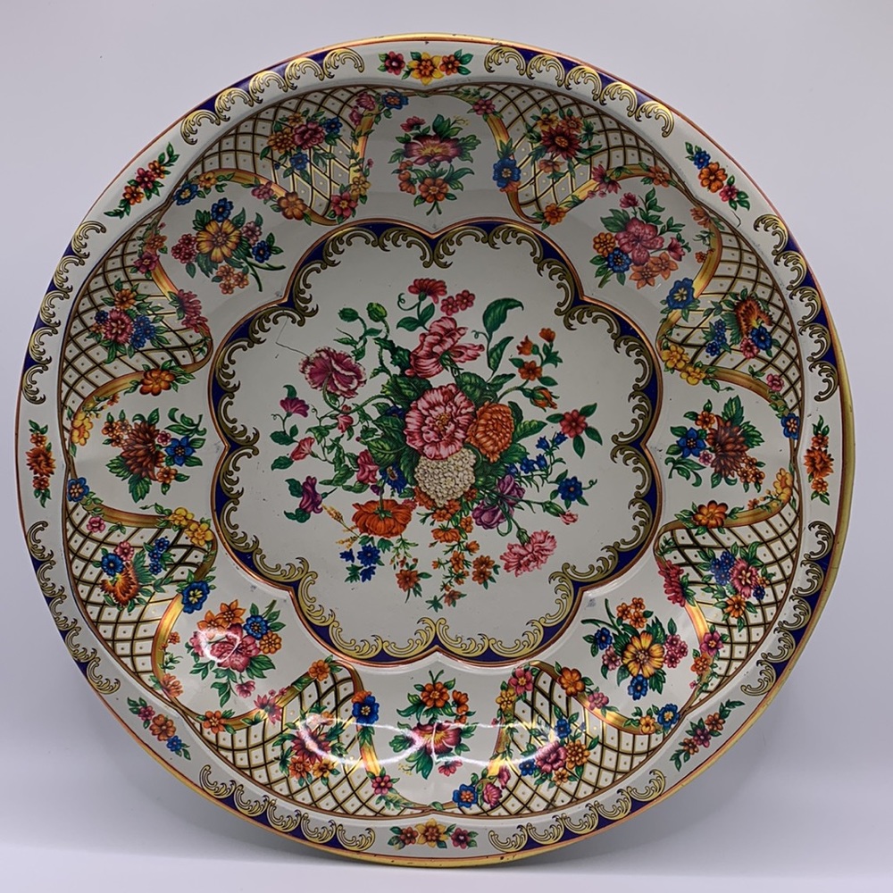 Daher England Serving Fruit Bowl Decorated Ware Tin Floral Gold Vintage 1971